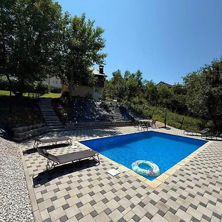 Morus House With A Pool Near Sarajevo * Kresevo