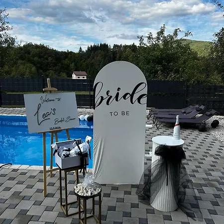 Morus House With A Pool Near Sarajevo * Kresevo